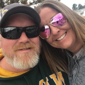 Meet your Posher, Lacy